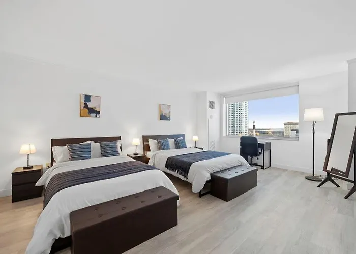 Two Bold Condos On The Boardwalk By Cozysuites
